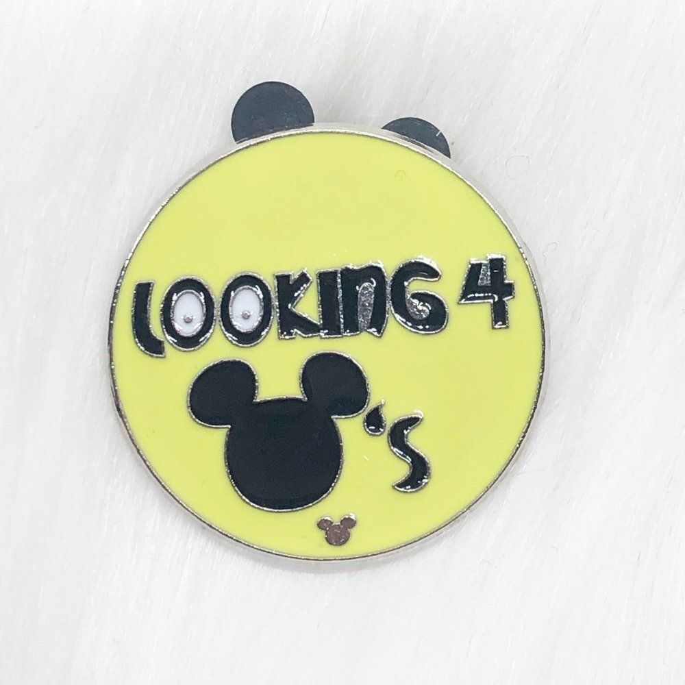 🔮 5/$25 Disney Pin Trading‎ Looking 4 Mickeys Pin